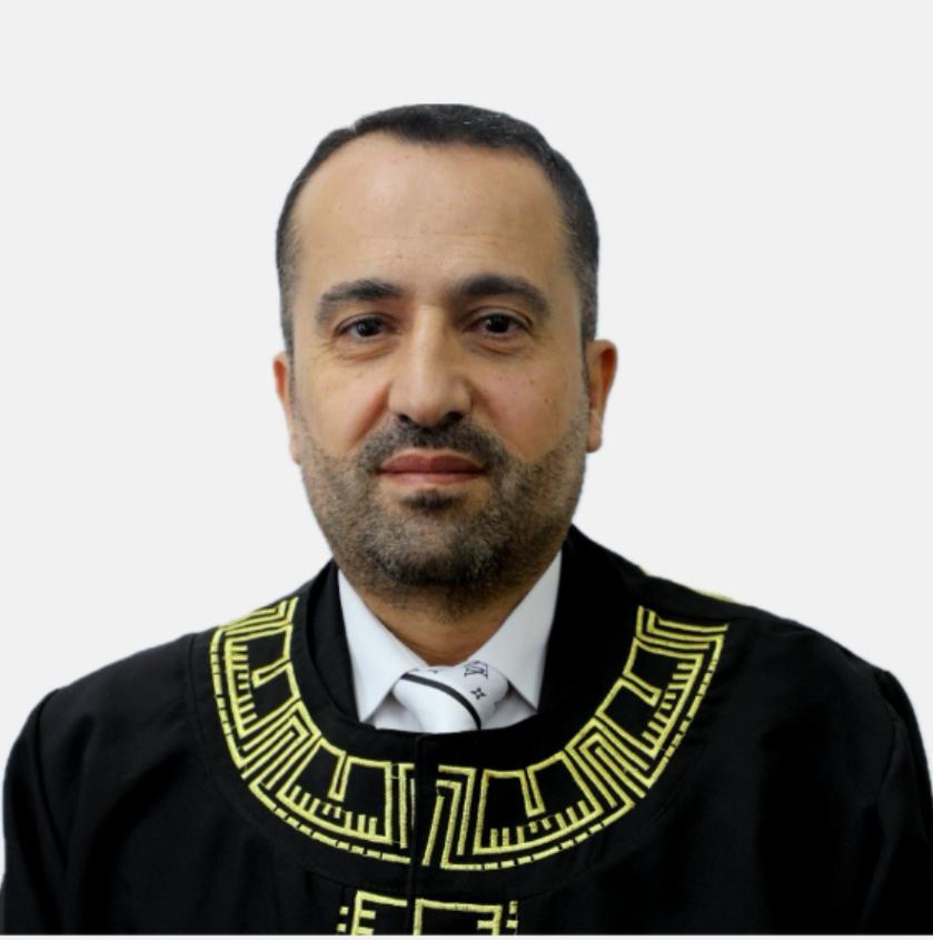 الدكتور أيمن الطعاني.jpg